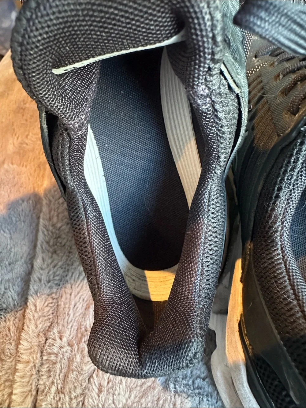 On Running Cloudswift Black/Rock 41.99581 Women's Size 8 Medium